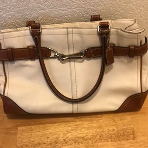 Coach leather Hampton satchel purse.